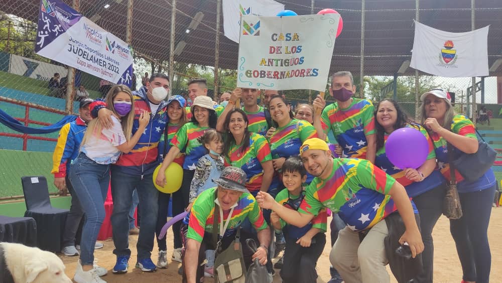 Trabajadores de la casa de los antiguos gobernadores